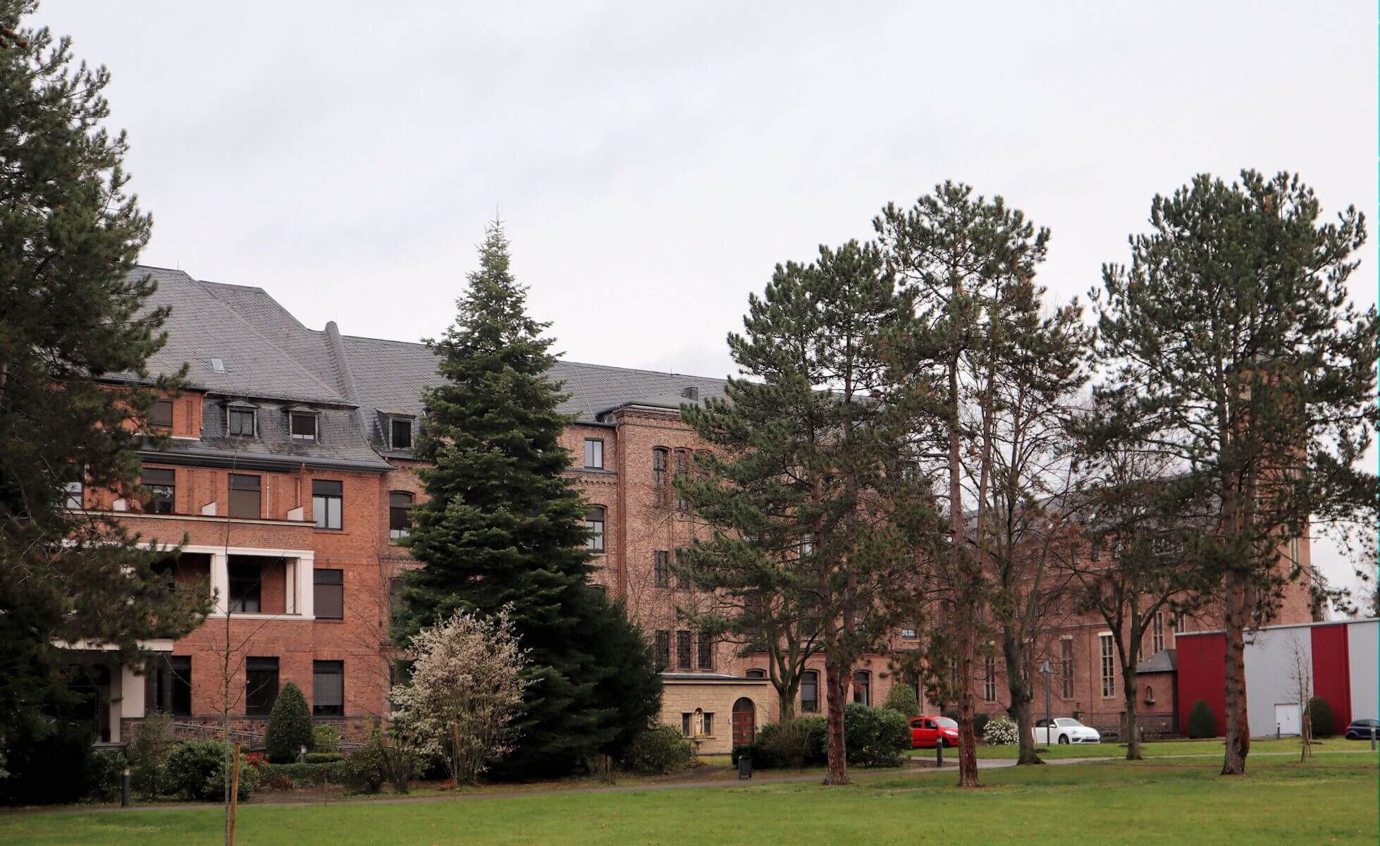 Mutterhaus Marienhof  der „Schwestern vom Heiligen Geist” in Koblenz