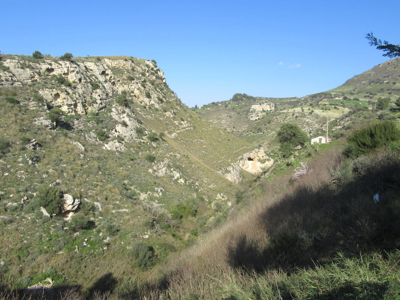 Agrippinas Grotte bei Mineo