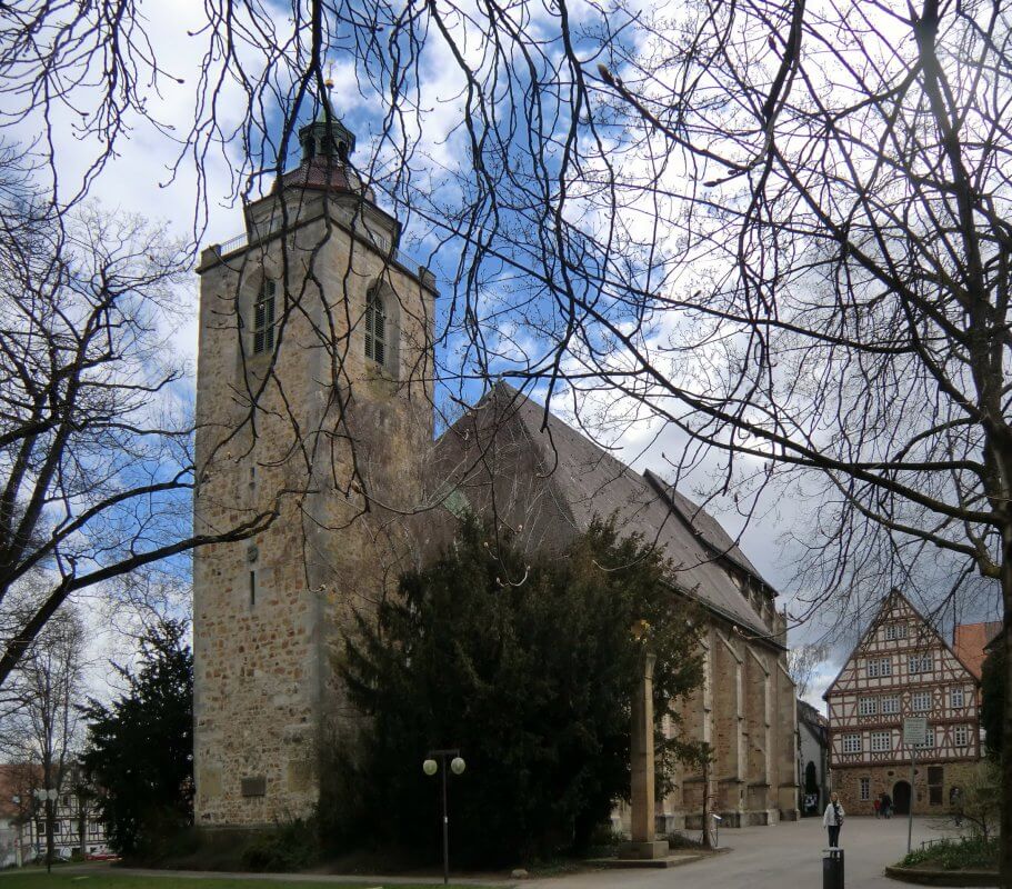 Martinskirche und Gemeindehaus in Kirchheim