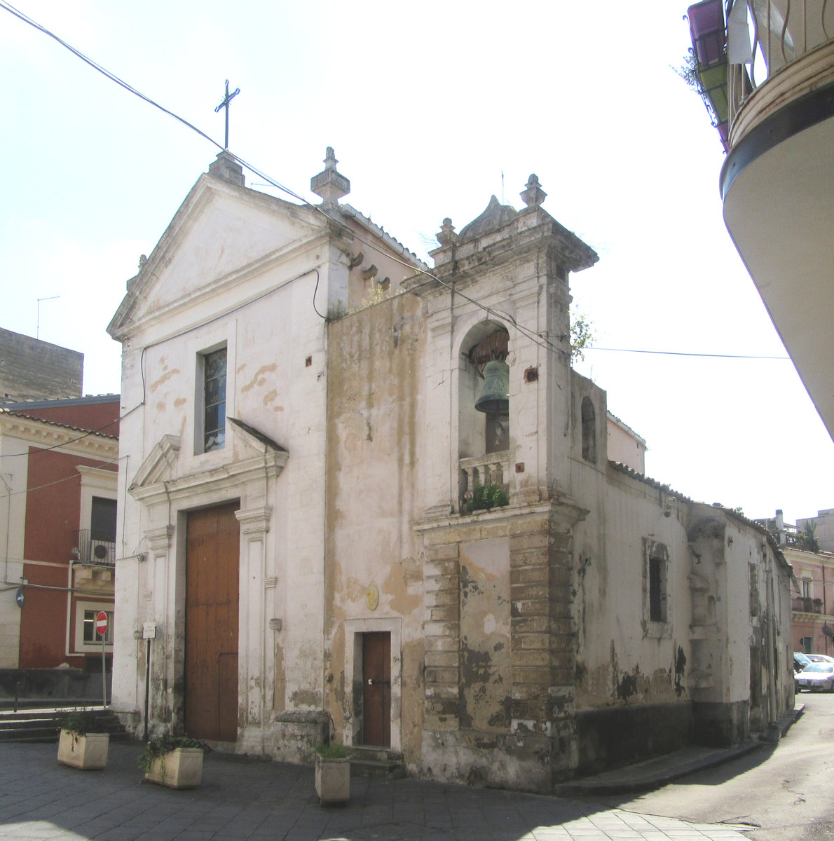 Kirche Dei Tre Santi aus dem 18. Jahrhundert in Lentini