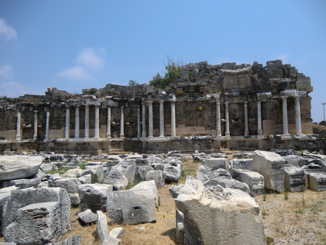 Agora von Side aus der römischen Epoche