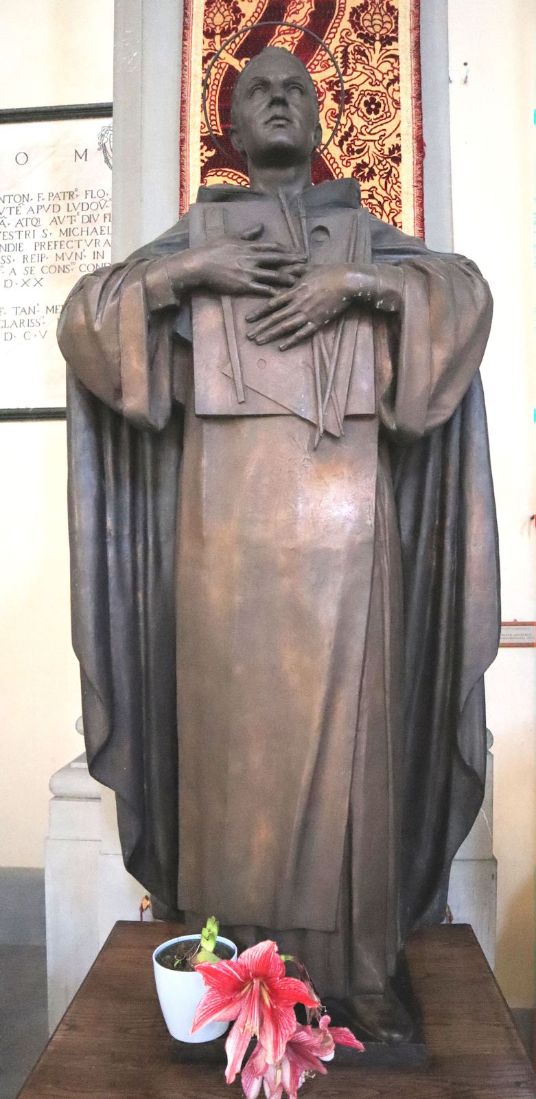 Statue in der Kirche San Marco in Florenz