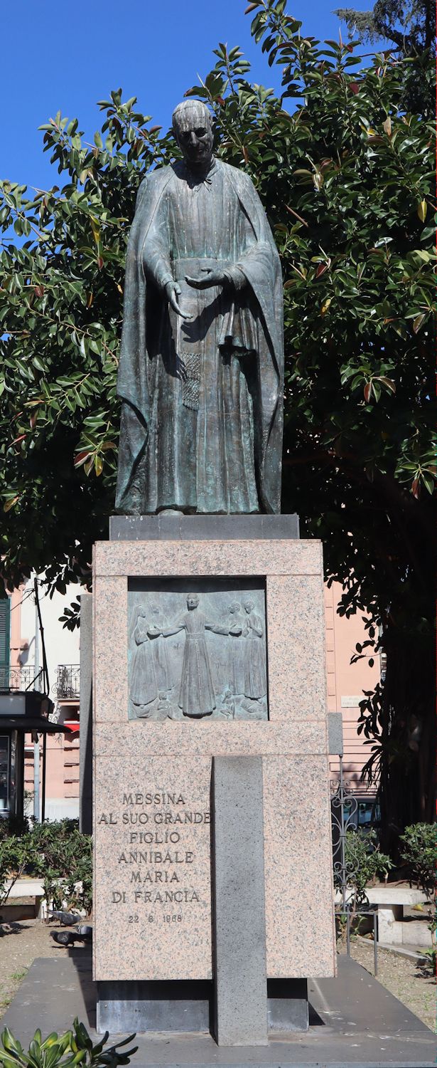 Denkmal im Stadtteil Avignone von Messina, unweit des Sanktuariums Sant'Antonio, benannt nach Antonius von Padua