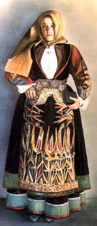 Antonia Mesina in der lokalen Tracht, Foto aus dem Jahr 1935