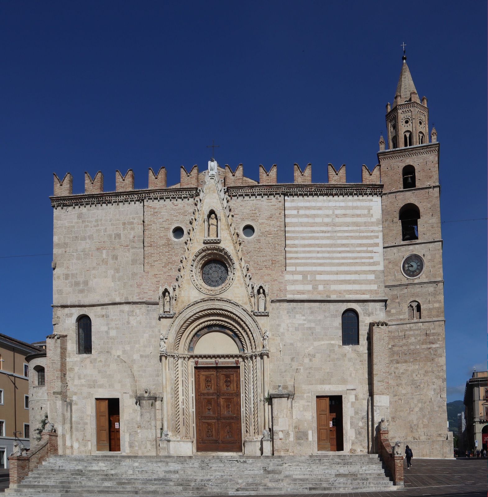 Kathedrale in Teramo