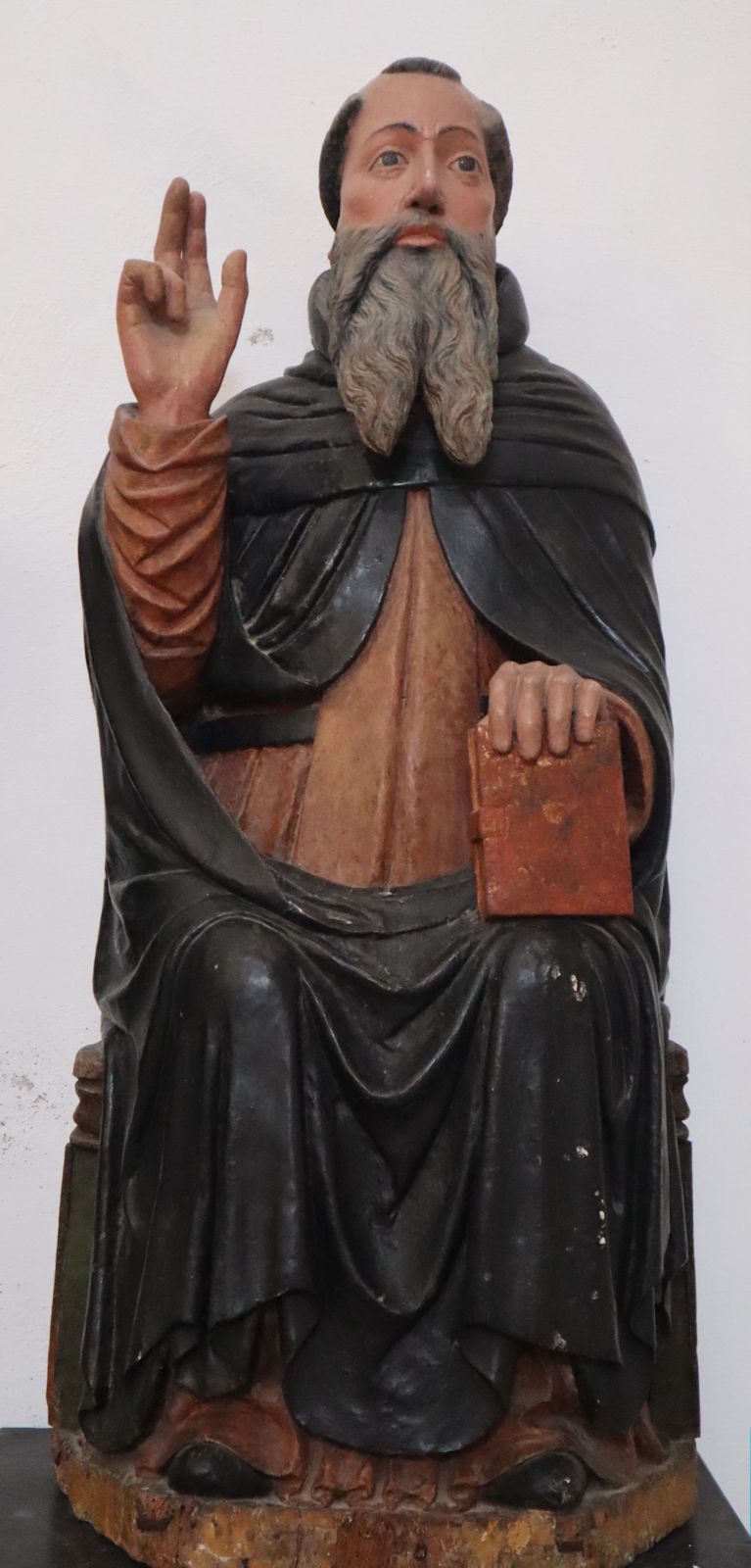 Statue, 16. Jahrhundert, in der ehemaligen Kathedrale in Calvi auf Korsika
