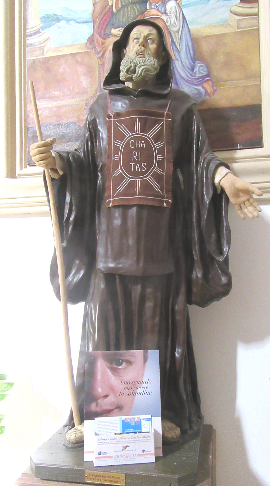 Statue in der in der Franziskanerkirche Santa Maria del Gesù in Avola