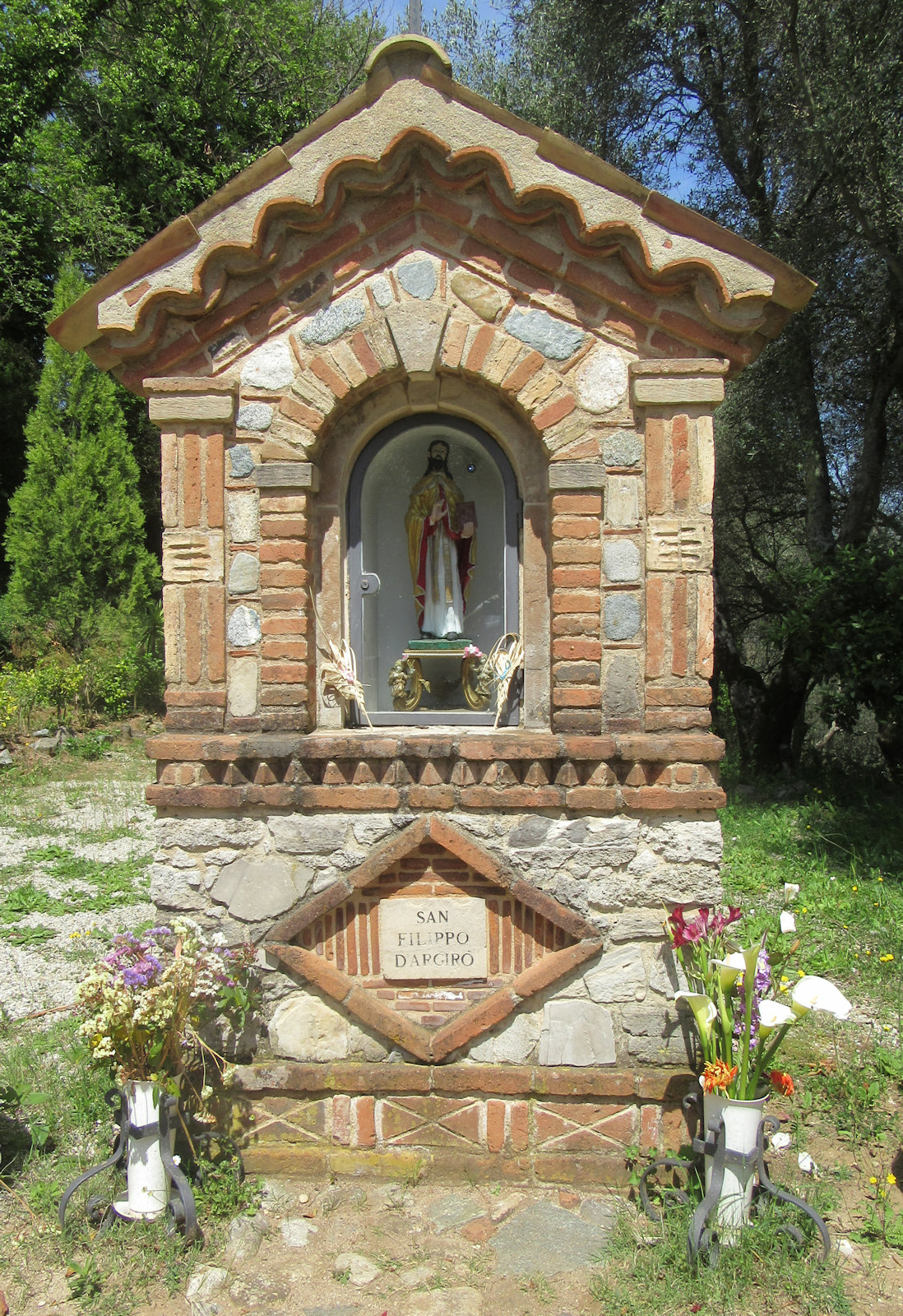 Bildstock für Philippus von Agyrion an der Stelle des ehemaligen Klosters San Filippo d'Argiro bei Cinquefonti