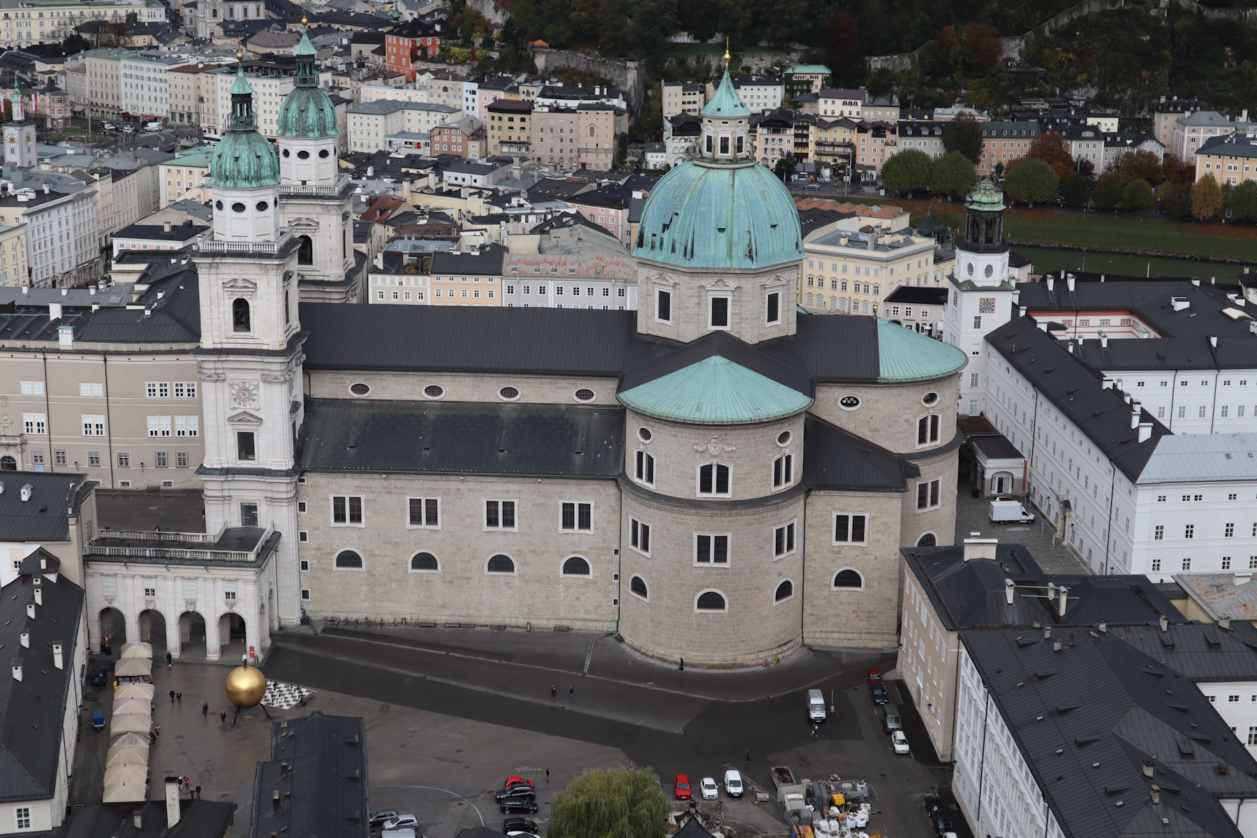 Dom in Salzburg, von der Festung Hohensalzburg aus gesehen