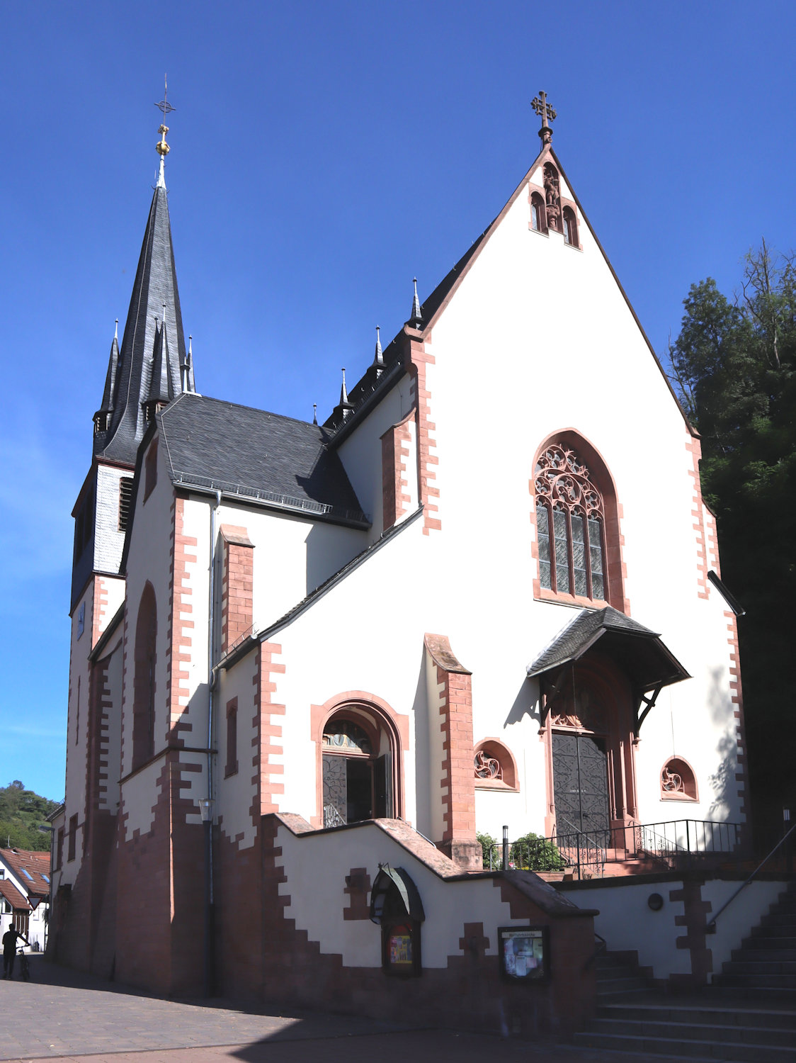 Kirche Sankt Michael in Hambach