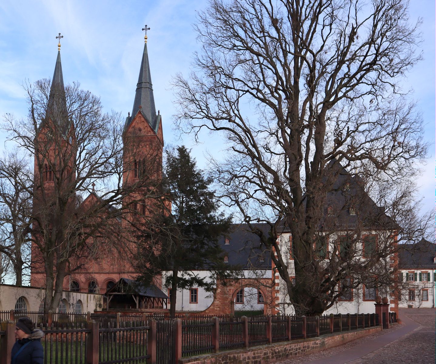 Kirche und ehemaliges Kloster in Seligenstadt