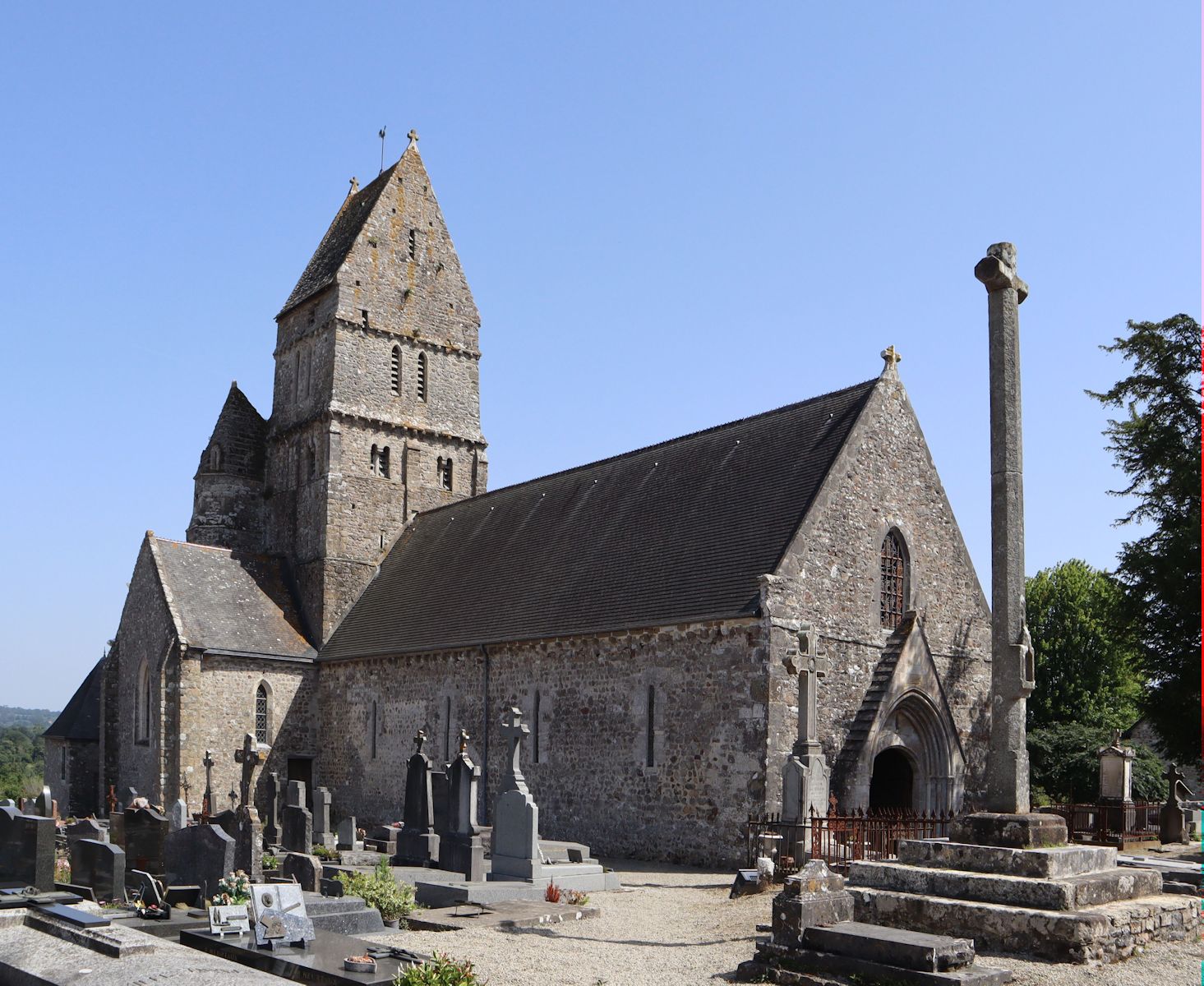 Pfarrkirche in Orval, zurückgehend auf das 6./7. Jahrhundert und damals wohl Kirche eines Klosters miot der Regel von Kolumban