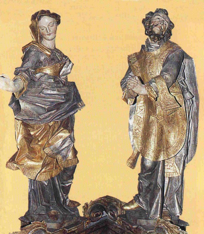 Martin Volk: Statuen von Aureus (rechts) und Justina, um 1740, am Hochaltar der Pfarrkirche St. Aureus und Justina in Oberursel im Taunus