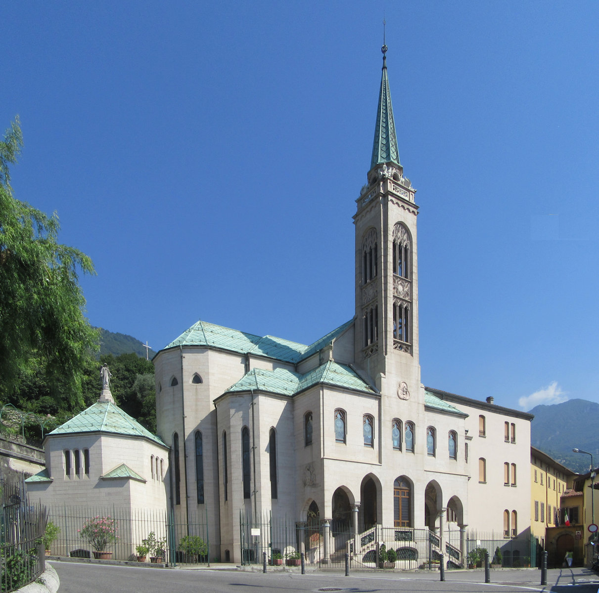 Santuario für Bartholomäa und Vincentia Gerosa in Lovere