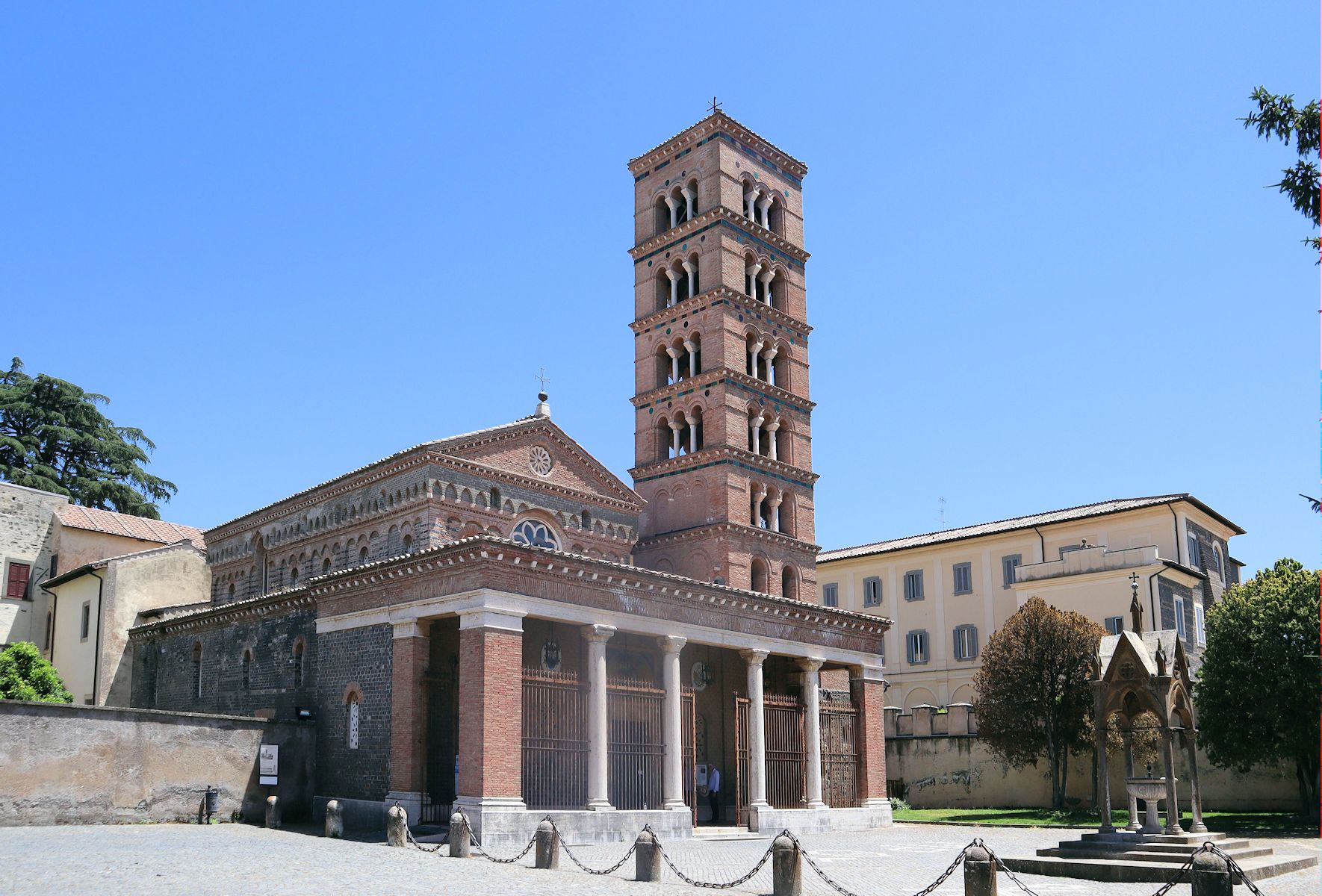 Kloster Santa Maria in Grottaferrata