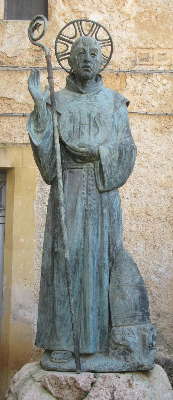 Statue vor dem Kloster Santa Maria di Gesù in Palermo