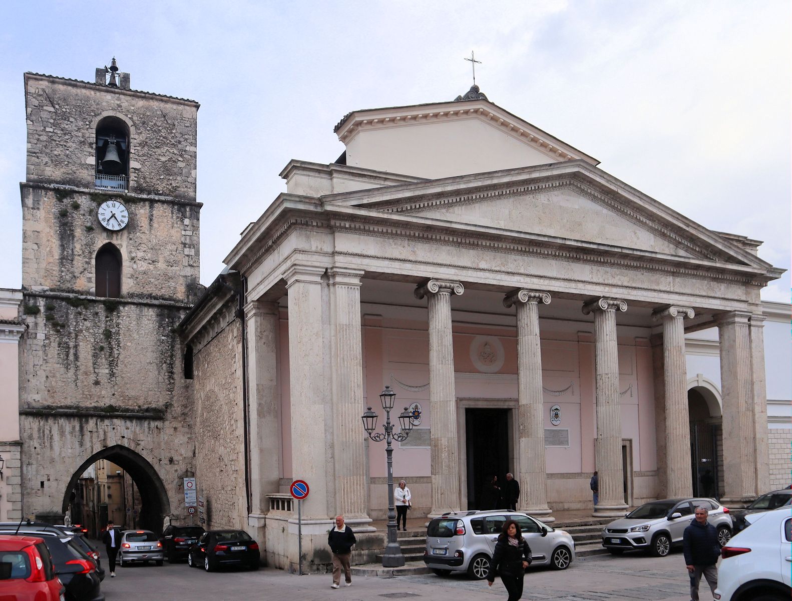 Kathedrale in Isernia