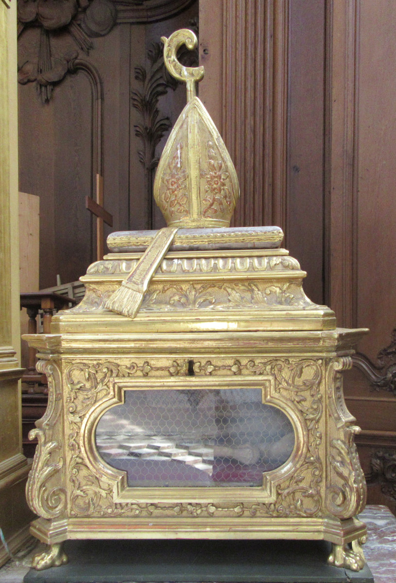 Reliquiar in der Kirche des Klosters Maursmünster