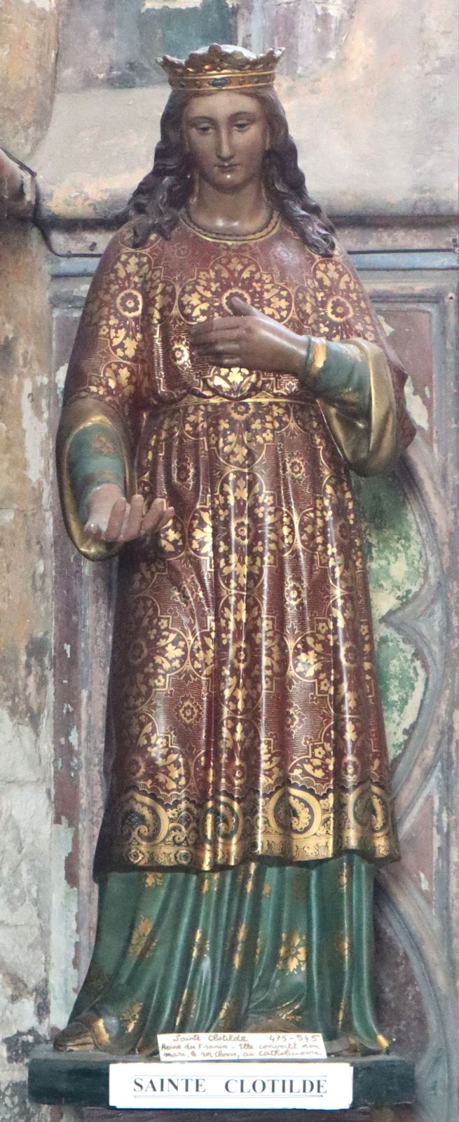 Statue in der Kirche Saint-Pierre in Aire-sur-la-Lys