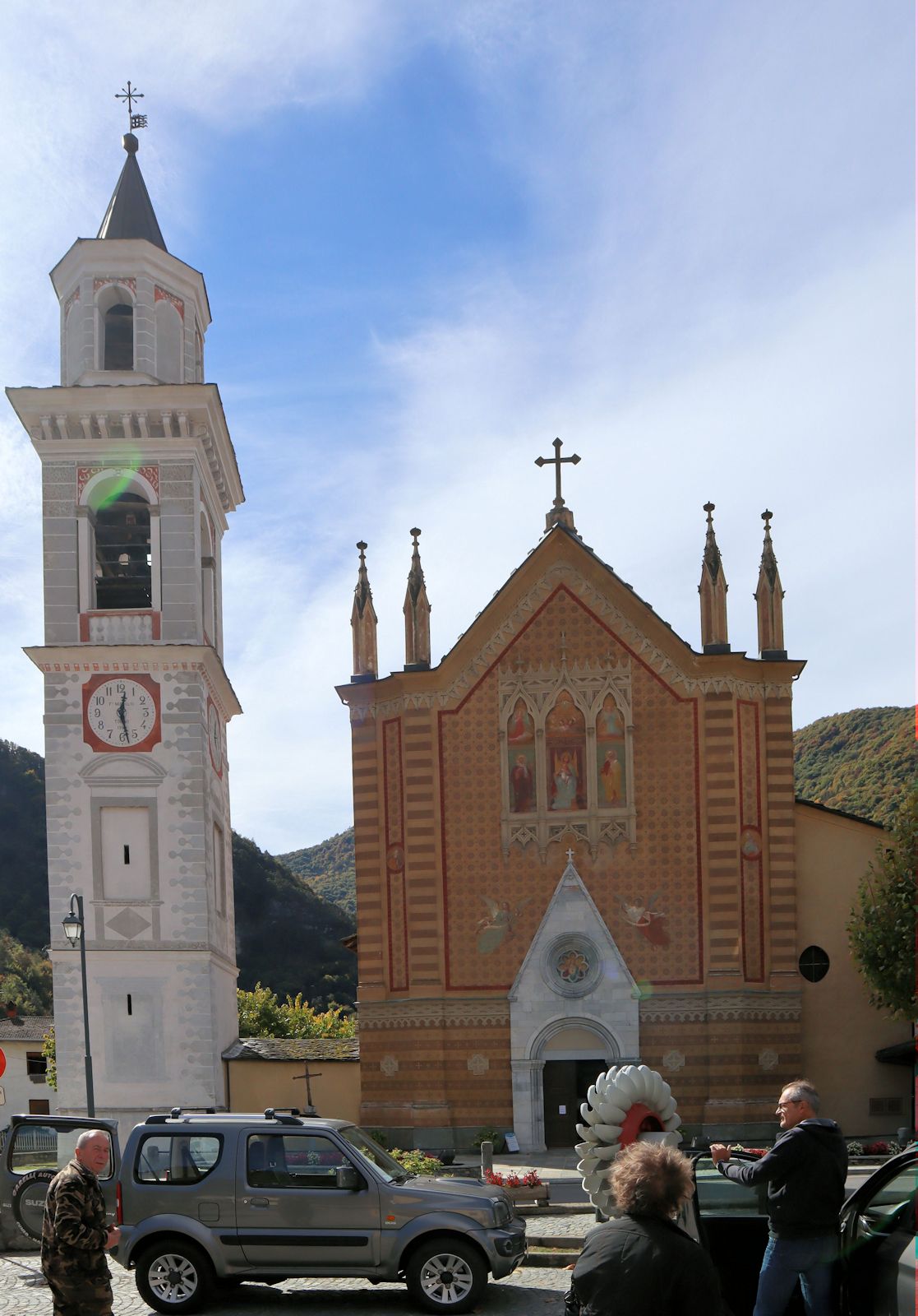 Pfarrkirche im Bergdorf San Damiano Macra