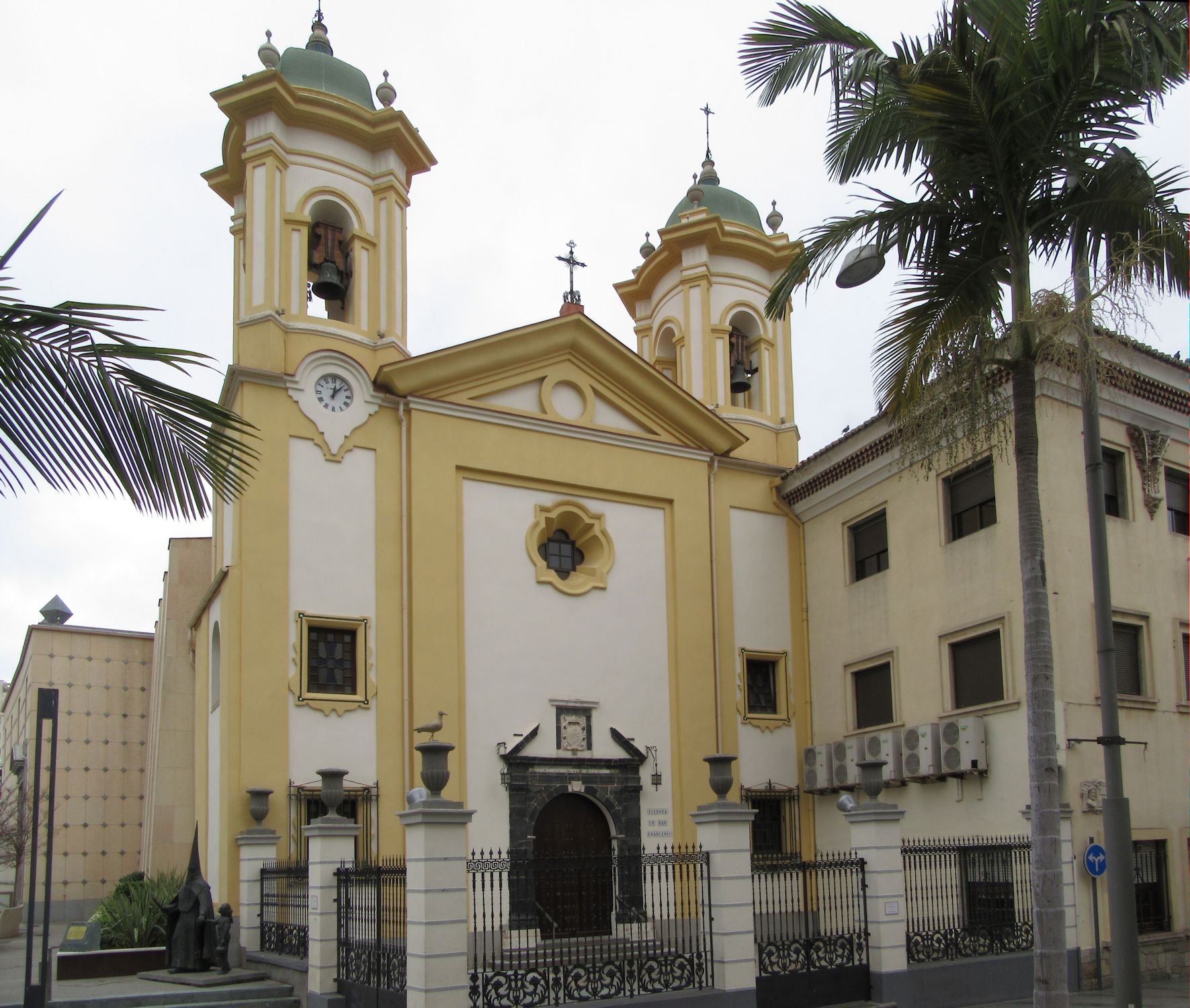 Nach dem Ende der muslimischen Herrschaft 1415 konnten sich die Franziskaner doch noch in Ceuta niederlassen, hier ihre - inwischen von Augustinern betreute - Kirche