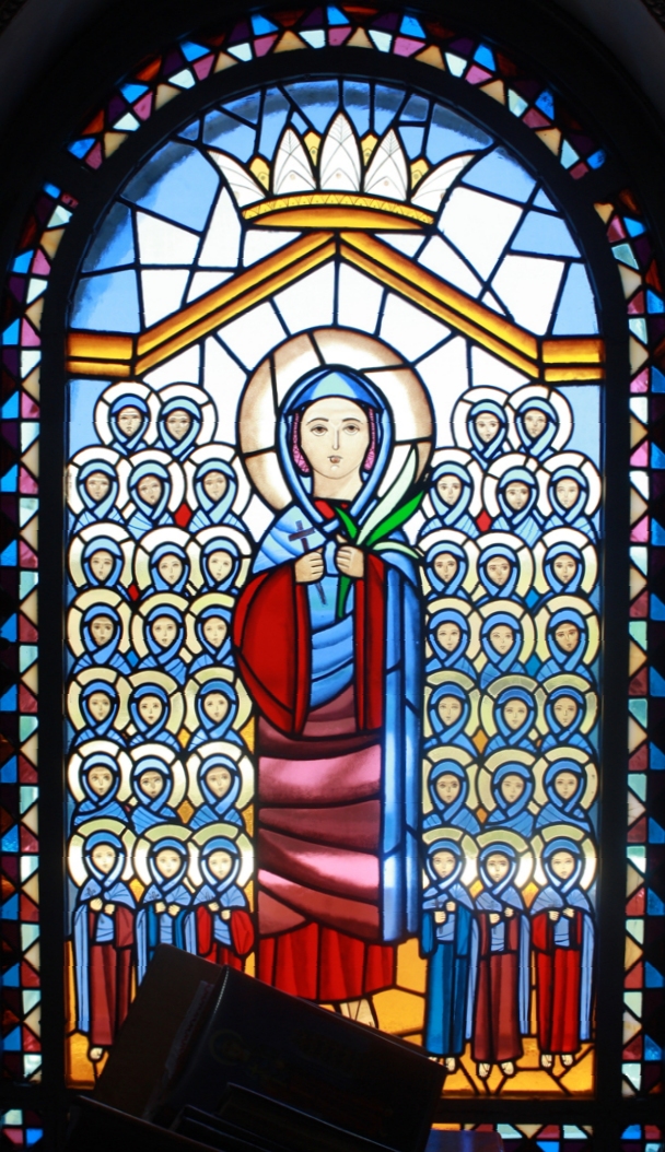 Glasfenster: Demiana und ihre 40 Gefährtinnen, im nach Demiana benannten Kloster in Dimyana