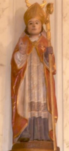 Statue, um 1800, in der Kirche St-Demet in Plozévet