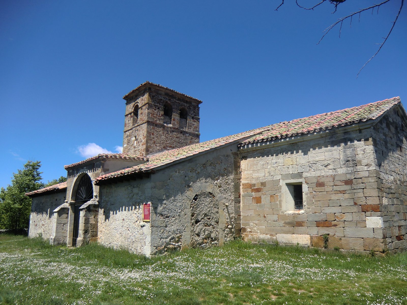 Die Eulalia geweihte Kirche in Muñeca