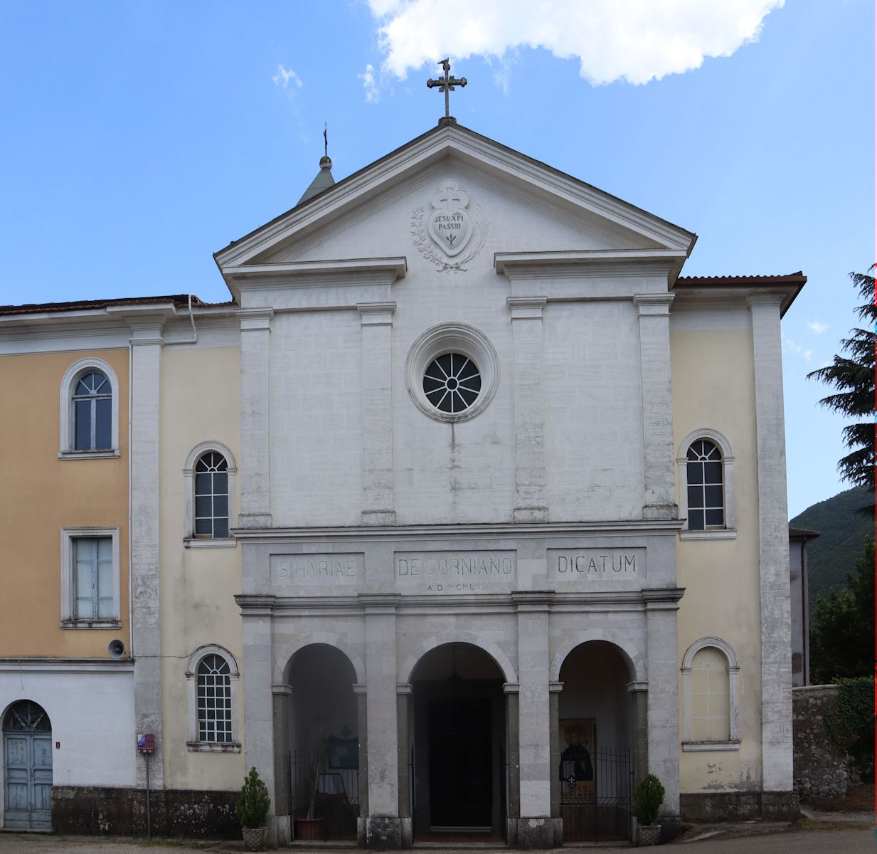 Kirche ders Klosters der Passionisten nahe Ceccano