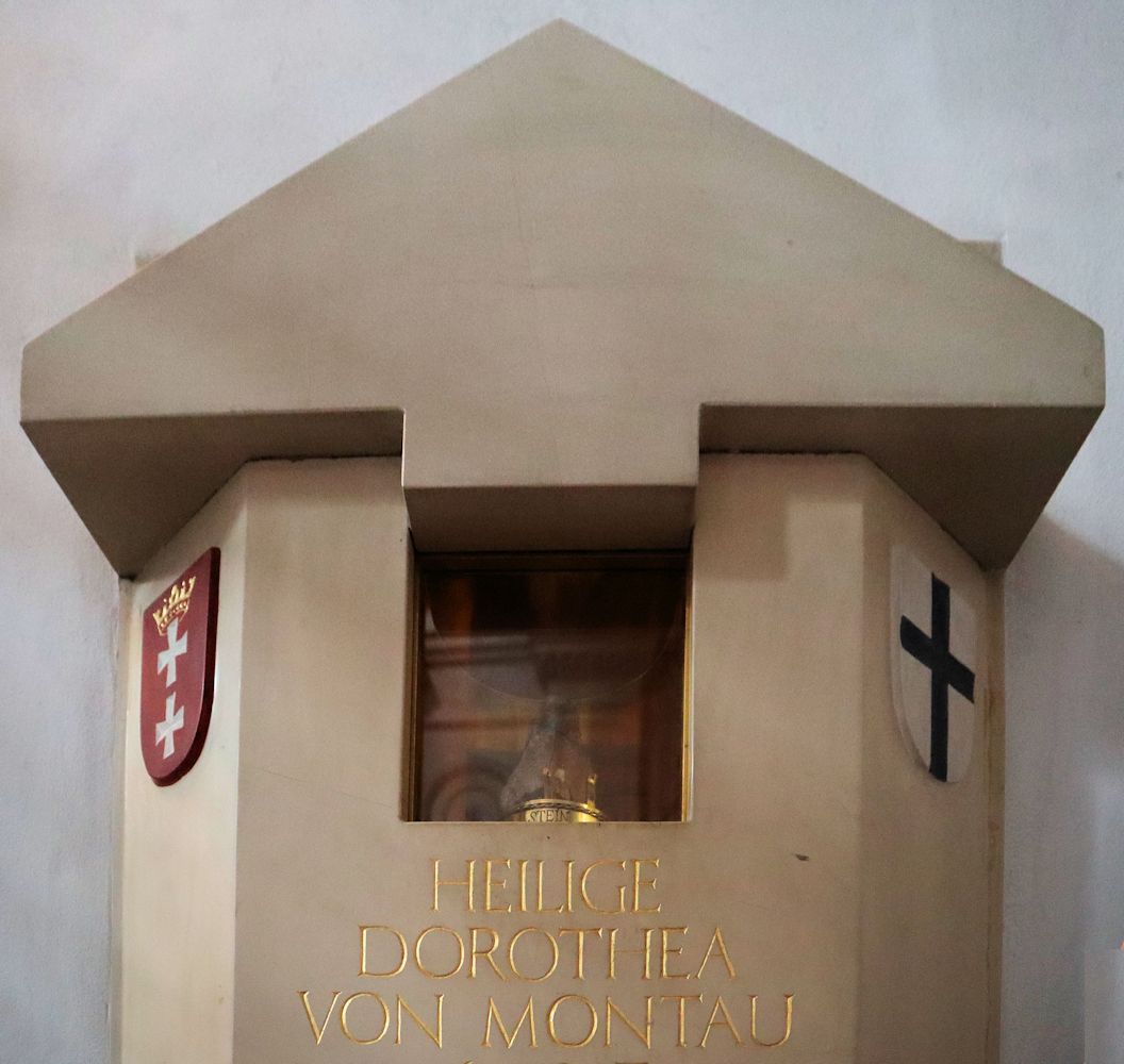 Reliquie: ein Stein aus Dorotheas Zelle, in der Michaelskirche in München