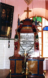 Elias' Grab in der Kirche des Stephanus-Klosters in Manjanikkara