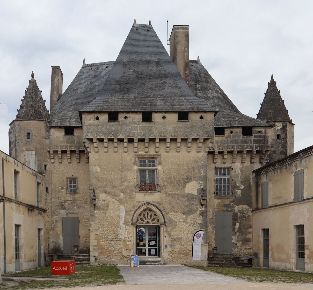 Schloss in Barbezieux, heute das Tourismus-Büro der Stadt