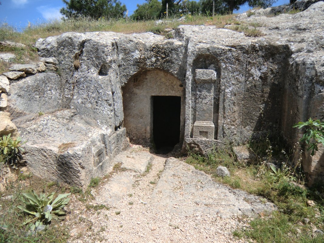 Grab in Doliche, dem heutigen Erholungsgebiet Dülük