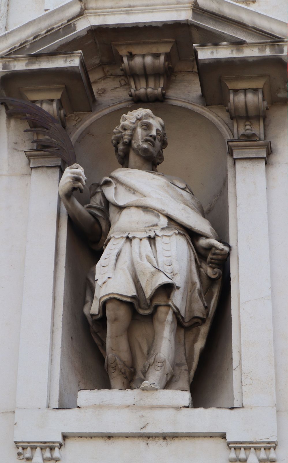 Sante Calegari der Ältere: Statue, um 1710, an der Kirche Santi Faustino e Giovita in Brescia