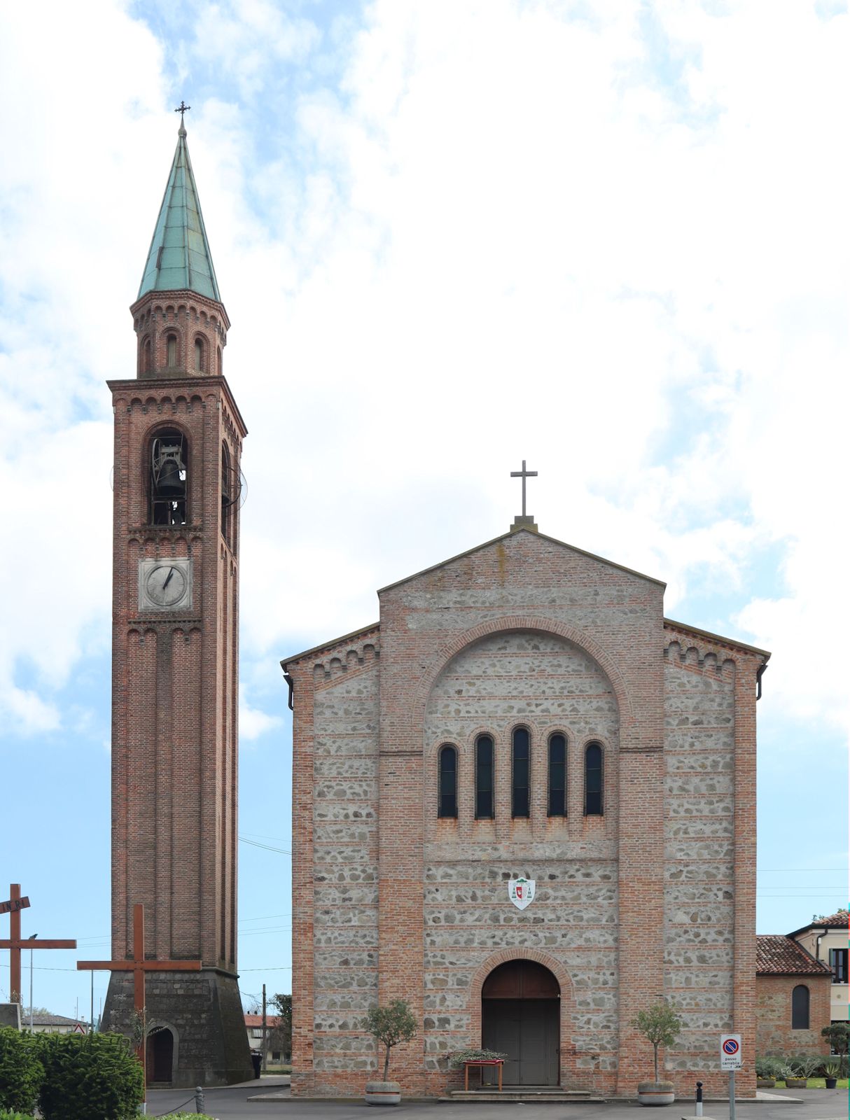 Kirche Santi Cosma e Damiano in San Cosma