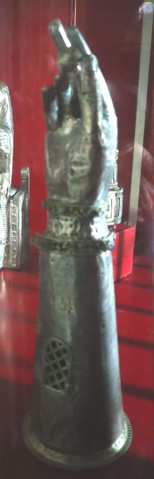 Reliquiar in der Kirche des ehemaligen Klosters in Beaulieu-sur-Dordogne