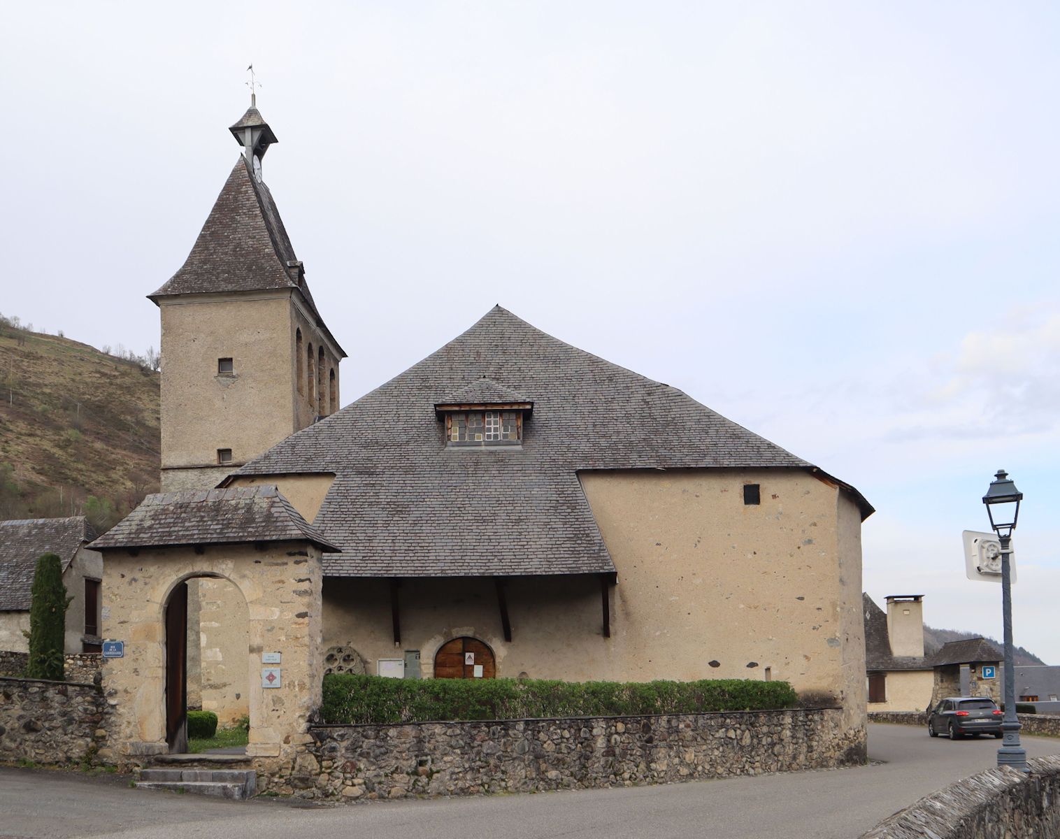 Kirche in Aucun