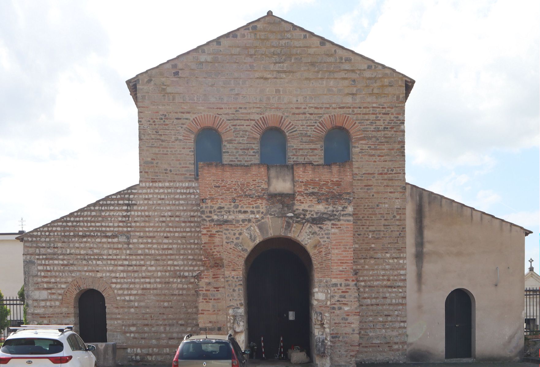 Kirche Santa Maria di Cubulteriao - heute die Friedhofskirche - in Alvignano