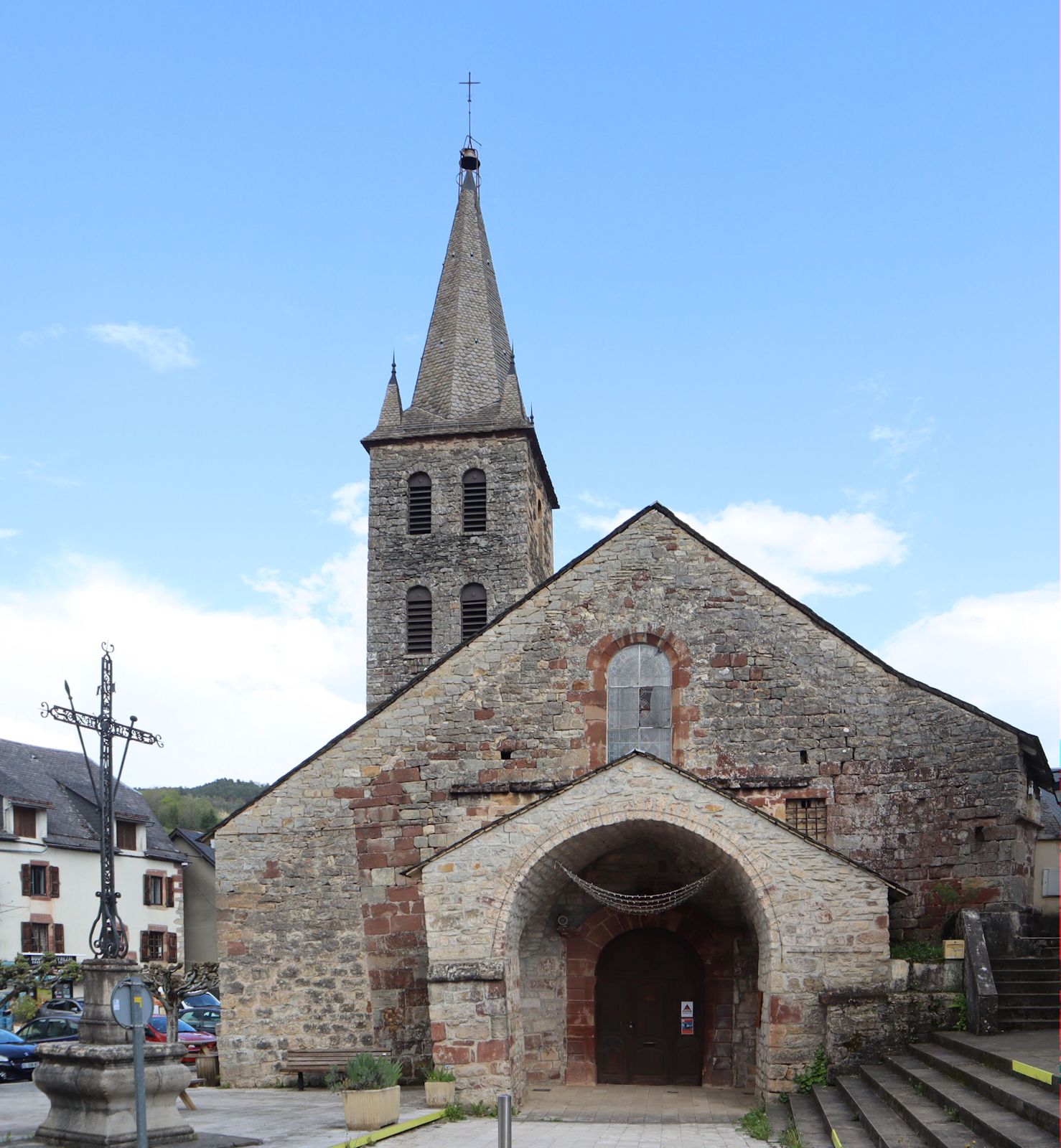 Pfarrkirche</a> in Banassac