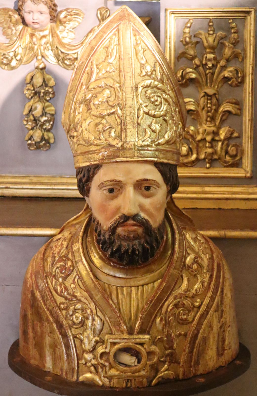 Reliquiar, 18. Jahrhundert, in der Kirche Saint-Fleuret in Estaing