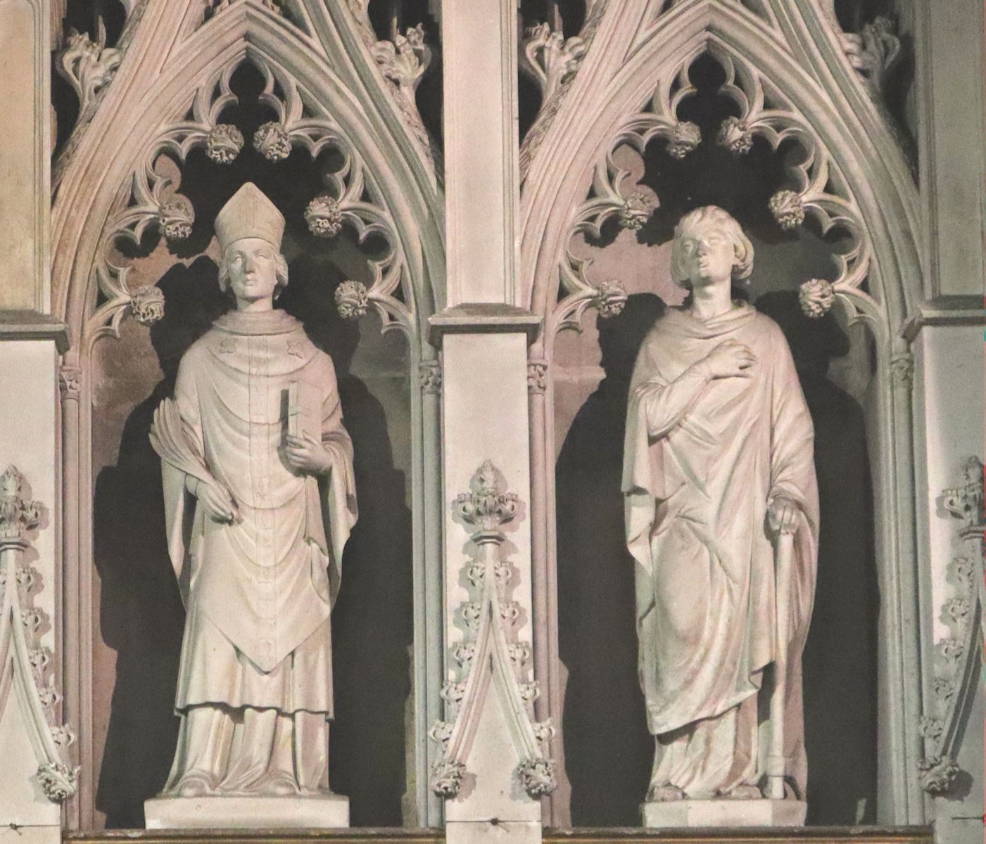 Fortis (links) und Quiteria, Altarstauen, 1840, in der Kirche Saint-Seurin in Bordeaux