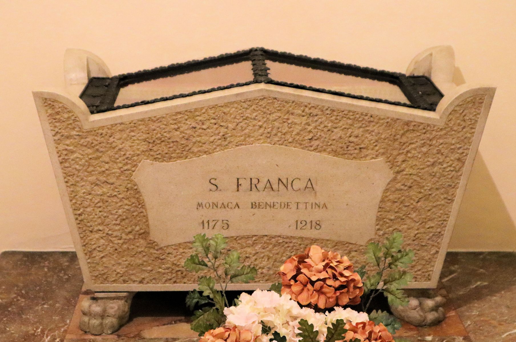 Reliquien von France in der Kirche San Raimondo in Piacenza