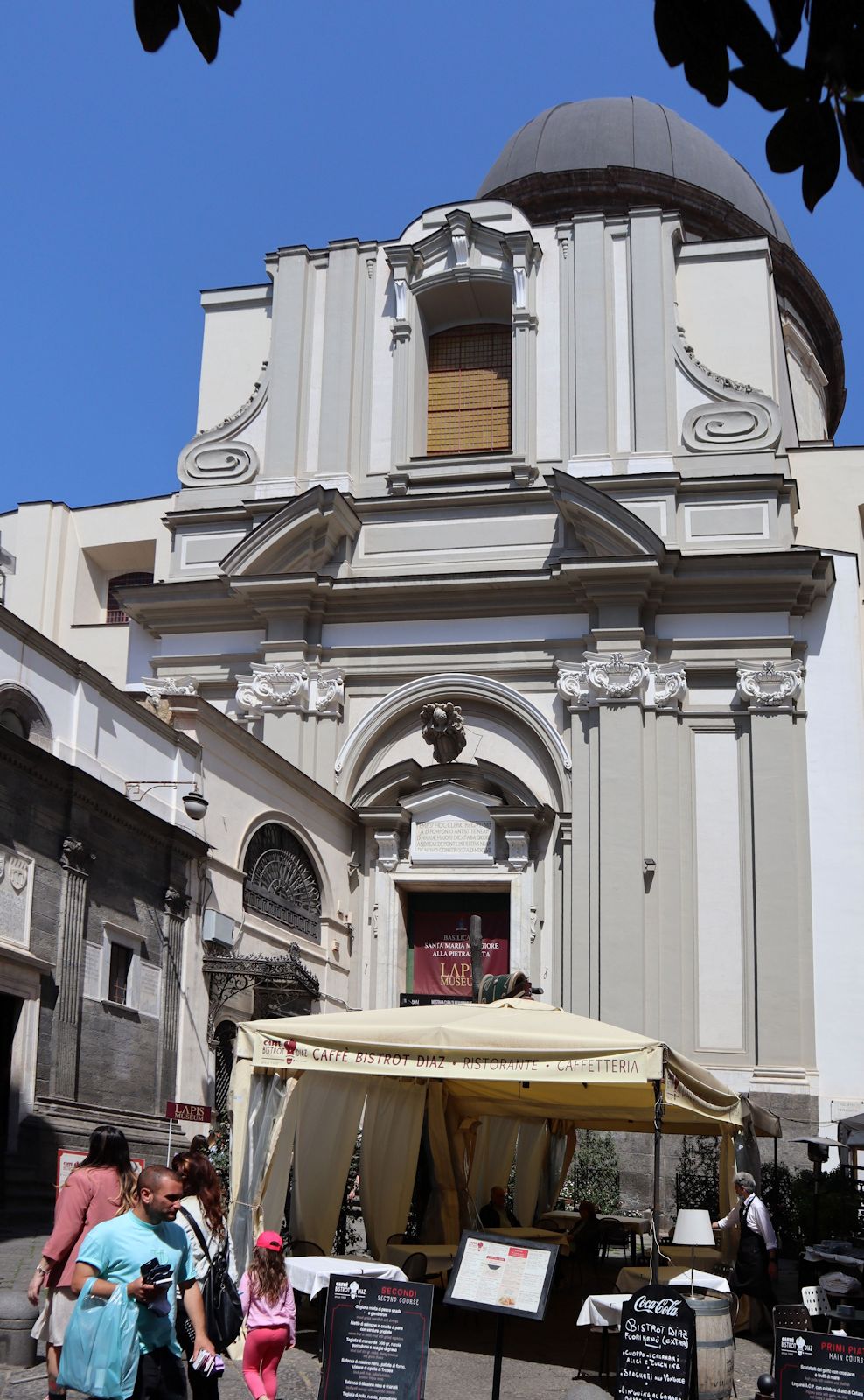ehemalige Kirche Santa Maria Maggiore alla Pietrasanta in Neapel
