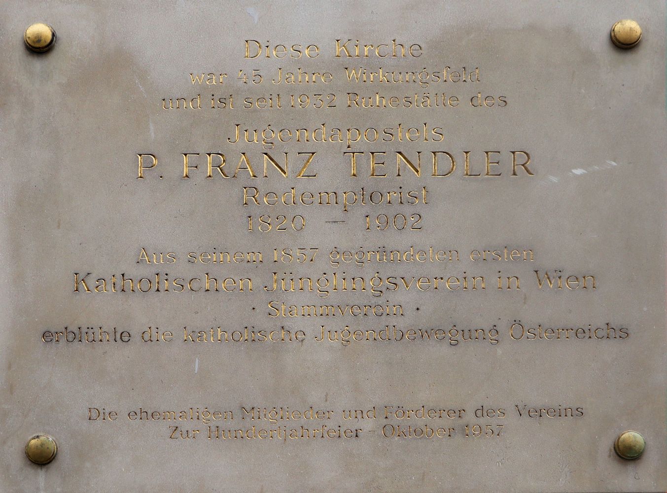 Tafel zum Gedenken an Franz Tendler an der Kirche Santa Maria de Mercede in Wien