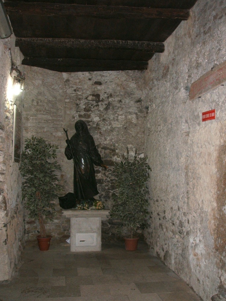 erster Versammlungsraum von Franz und seinen Schülern, errichtet 1452 als Oratorium, im Santuario San Francesco in Paola