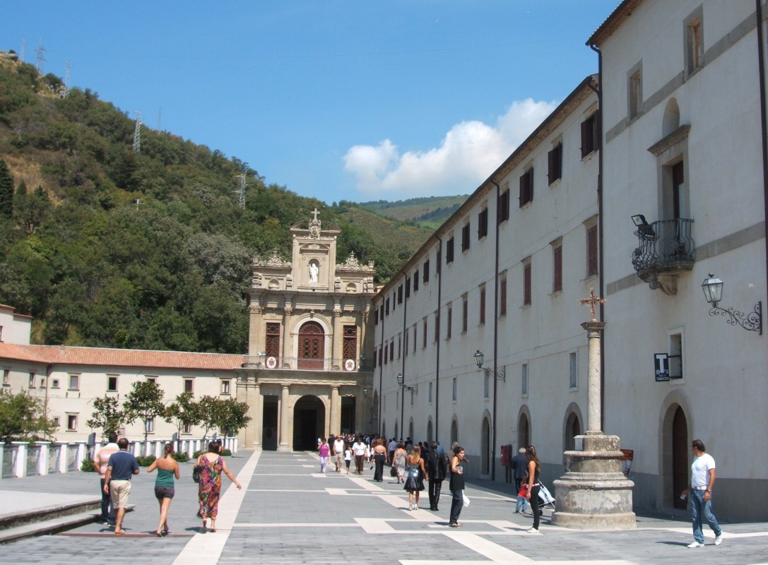 Santuario San Francesco i Paola. Kilde: Joachim Schäfer - Ökumenisches Heiligenlexikon