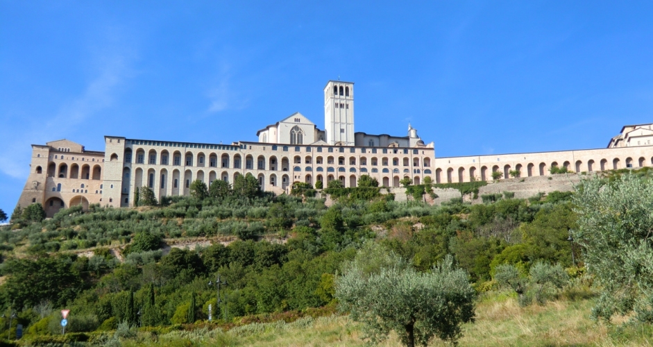 Gesamtkomplex der Basilika di San Francesco in Assisi