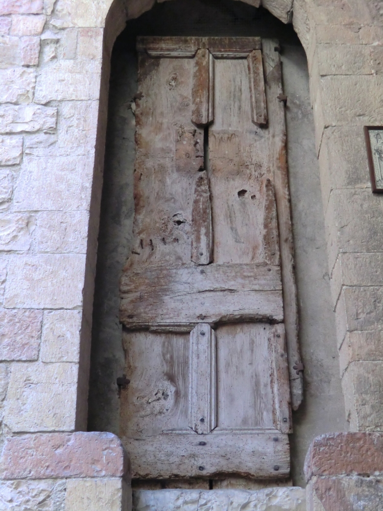 Haustür, der Überlieferung nach das Original aus dem Elternhaus von Franziskus in Assisi