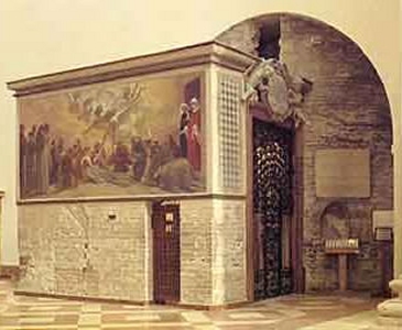 Die „Kapelle des Hinübergangs” in der Basilika Santa Maria degli Angeli