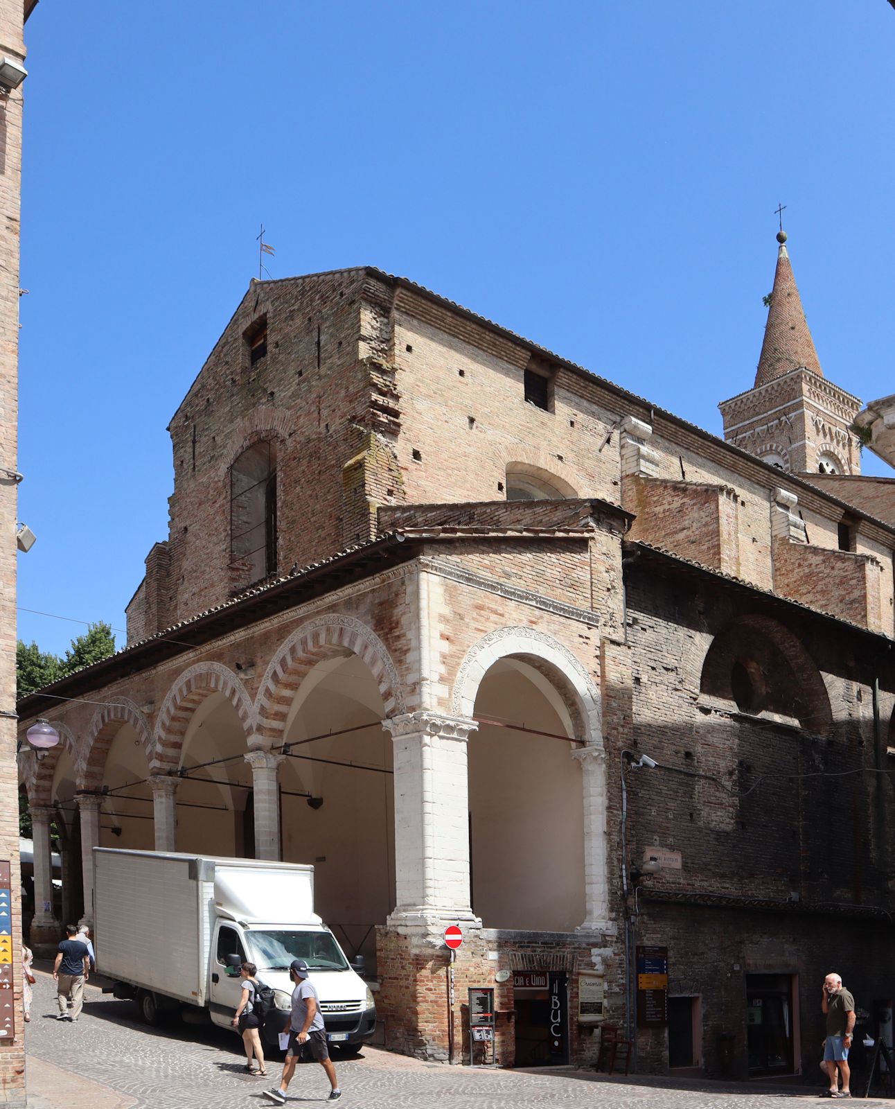 Kirche San Francesco in Urbino